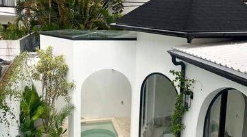 Gambar 2 Dijual villa modern tropical area Canggu Berawa Bali