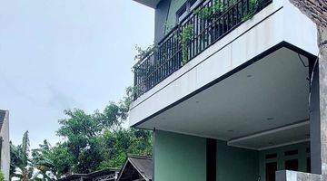 Gambar 1 Dijual Rumah 2 lantai di daerah Cipete.