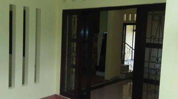 Gambar 3 DIJUAL RUMAH DI TAMAN LAGUNA CIBUBUR, 2.5 M NEGO, LT 180 , LB 160, KT 6, KM 5, SHM, BEBAS BANJIR, 2 LANTAI