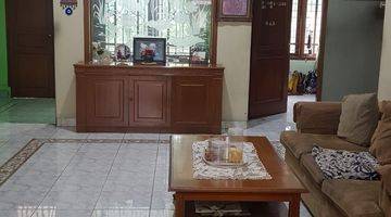 Gambar 2 Rumah di Giriloka BSD SHM Strategis  Hook