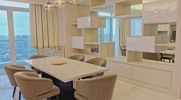 Gambar 1 Luxury Apartment Botanica At Simprug Strategic In South Jakarta