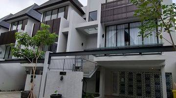 Gambar 4 Jual Rumah 3 Lantai Modern Lebak Bulus Serenia Hills