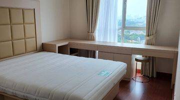 Gambar 1 Sewa Apartemen Gandaria Heights 3+1 BR Fully Furnished