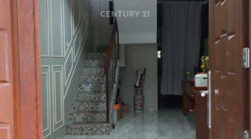 Gambar 4 Rumah 2 Lt Di Perum Green Valley Residence Jatisampurna S8105