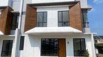 Gambar 1 Di Jual Rumah 2 Lantai Siap Huni Lebar 10 4+1 Kt, Termurah