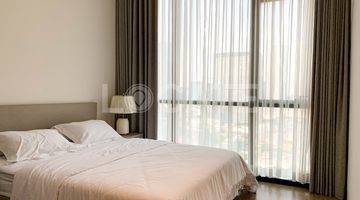 Gambar 1 For Rent Lavie Suites 3+1BR Private Lift Direct Owner