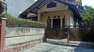 Gambar 4 Rumah Classic Terawat Area Favorit Cigadung Dago Bandung