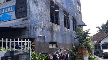 Gambar 5 Rumah 3 Lt Hitung Tanah SHM Lokasi Usaha Main Road Bojong Soang