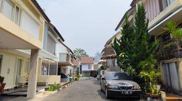 Gambar 4 Tanah Matang 269 m² SHM Geger Kalong Papyrus Terrace Kota Bandung