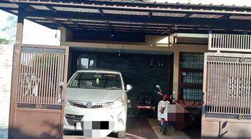 Gambar 4 Rumah Hook SHM Kinagara Regency Dekat Exit Tol Buah Batu Bandung