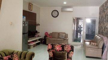 Gambar 1 Dijual rumah cantik 2lt,full furnish di kotawisata