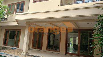 Gambar 2 Dijual Cepat Rumah 2lt, Kolam Renang Di Pondok Indah 