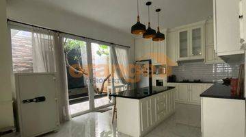 Gambar 5 Rumah Dijual Fully Furnished 2lt,Di Kota Wisata 