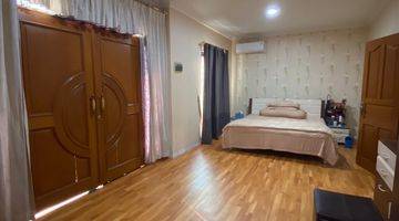 Gambar 5 Rumah 2 Lantai Furnished di Mutiara Taman Palem, Jakarta Barat