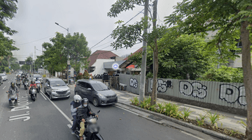 Gambar 5 Tanah Luas di Jalan Besar Diponegoro Surabaya