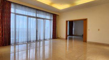 Gambar 4 Big Modern Apartment With City View