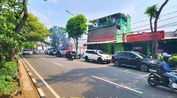 Gambar 3 Tanah SENAYAN DEKAT STASIUN DAN GELORA BUNG KARNO