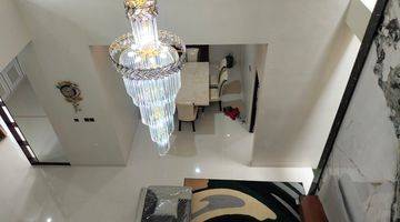 Gambar 5 Rumah Bagus Full Furnished di Bsd Tangerang Selatan