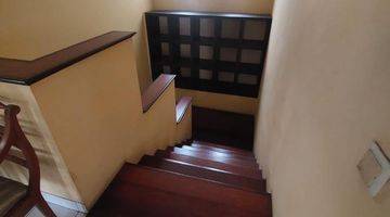 Gambar 5 Di Jual Cepat Rumah 2 Lantai Semi Furnished di Bsd