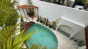 Gambar 3 RENT/SELL/LEASEHOLD, LUXURY VILLA AT SEMINYAK