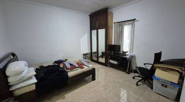 Gambar 4 Dijual Rumah Hook Full Furnished Dlm Komplek Gria Pamulang