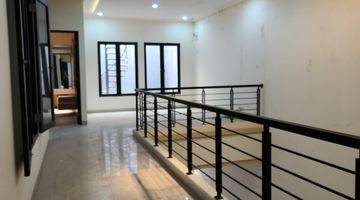 Gambar 3 Dijual Rumah Bagus 3.5 Lt di Villa Gading Indah, Kelapa Gading