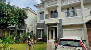 Gambar 1 Rumah di Cluster Pascal Gading Serpong 2lantai Bagus Fully Furnished SHM 