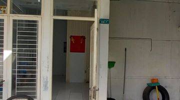 Gambar 2 Dijual Villa 2 Tingkat Jalan Binjai Km 10 Komplek City Suite