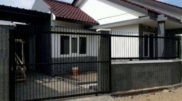 Gambar 1 Rumah di jual gratis desain dekat tol seroja 