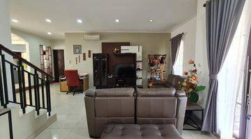 Gambar 4 Dijual Rumah Full Furnished East Asia Boulevard 10x20m Green Lake City