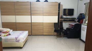 Gambar 2 Dijual Rumah Hook Furnished SHM Kebon Jeruk Jakarta Barat