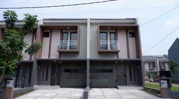 Gambar 1 Rumah baru 2 lantai di jalan raya jakarta bogor km 51