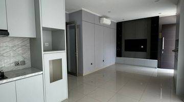 Gambar 1 Disewakan Cepat Rumah Pik2 Semi Furnish 8x10 2lantai Ready Unit