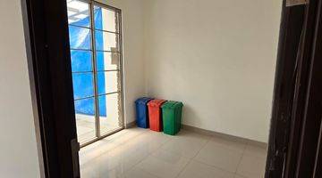 Gambar 2 Dijual Cepat Rumah 2 Lantai, Unfurnished Baru di Pik2