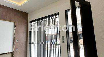 Gambar 5 Komplek Givency One - Rumah Baru - Full Furnished 