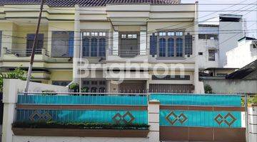 Gambar 1 Rumah Lebar 9,25 Meter Jalan Malaka Lokasi Favorit Semi Furnished