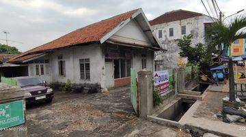 Gambar 2 Rmh pusat kota Bogor dekat ke statiun kereta dan pasar anyar. 