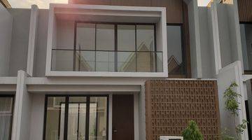 Gambar 2 Lingjungan Aman Dan Asri Dlm Cluster Pinewood, Rumah Di Jual