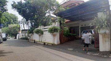 Gambar 1 Disewakan Rumah Semi Furnished Area Kemang Jaksel 