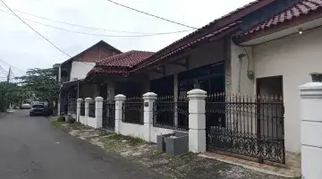 Gambar 5 Jual Cepat Rumah 2 Lantai Lokasi Strategis di Tebet