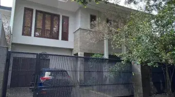 Gambar 1 Rumah Bagus Siap Huni di Kebayoran Baru, Jaksel