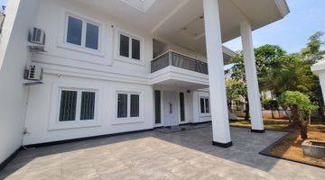 Gambar 4 Dijual Rumah hoek di Kebon Jeruk Intercon 