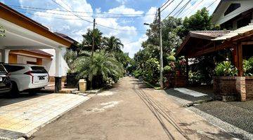 Gambar 3 Rumah Dalam Cluster, Hanya 3 Menit Ke Pintu Toll Jorr