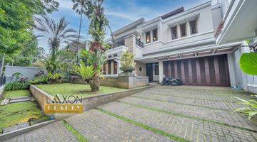 Gambar 1 Rumah Super Lux Termegah Sayap Dago di Bandung 