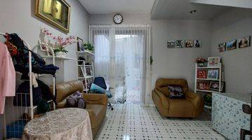 Gambar 2 Rumah Mewah 2 Lantai Semi Furnished di Foresta Bsd City