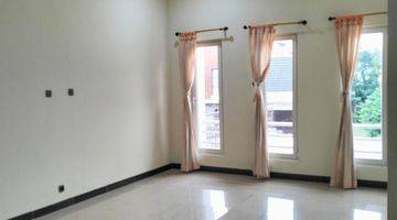 Gambar 5 Rumah Semi Furnished di Alam Sutera, Tangerang