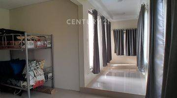 Gambar 3 Rumah Hook Daerah Elit Di Royal Tajur Residence