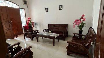 Gambar 2 Dijual Rumah Sunter 3 Lantai Semi Furnished 