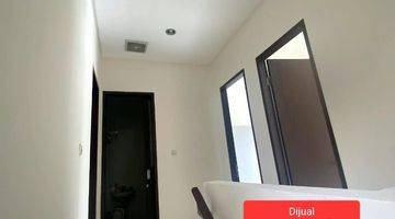 Gambar 2 Dijual Rumah 2 lantai area BSD Bintaro 