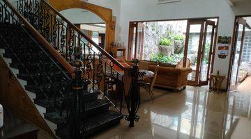 Gambar 2 Rumah Bagus Furnished SHM di Naripan, Bandung